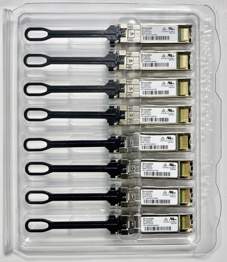 Brocade XBR-000213 32G FC SFP+ SWL Transceiver Module (8-pack)